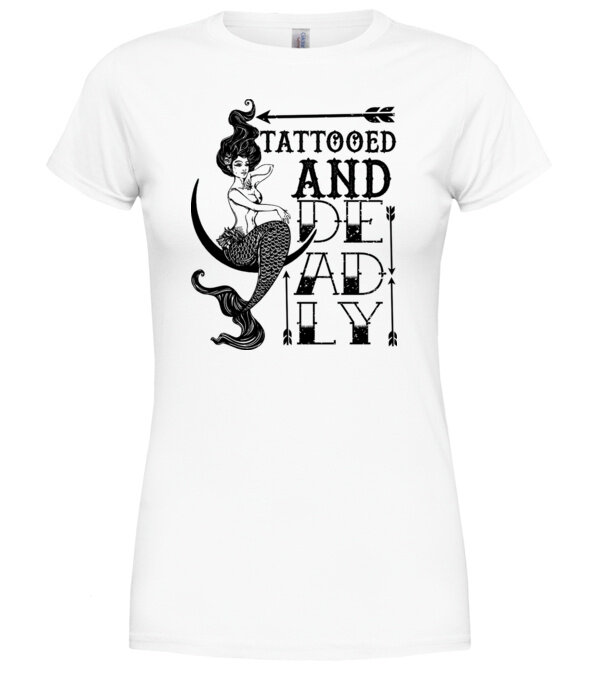  model  pe tricou