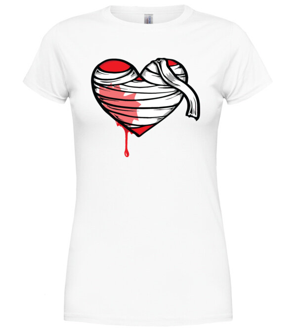  model  pe tricou