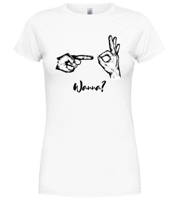  model  pe tricou
