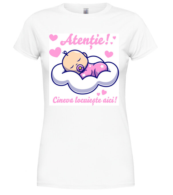  model  pe tricou