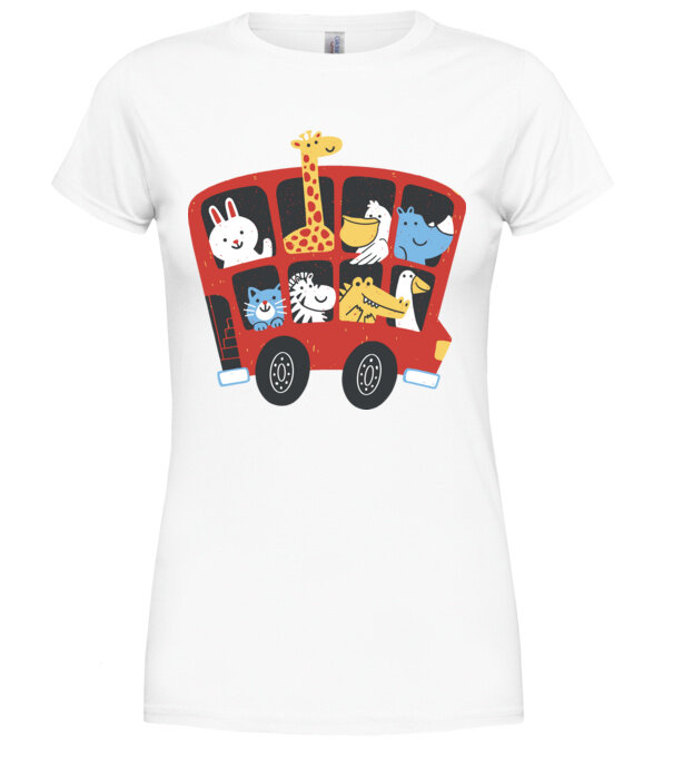  model  pe tricou