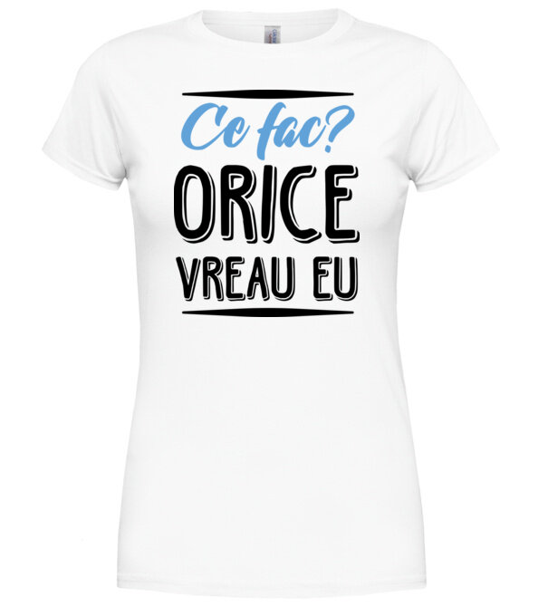  model  pe tricou