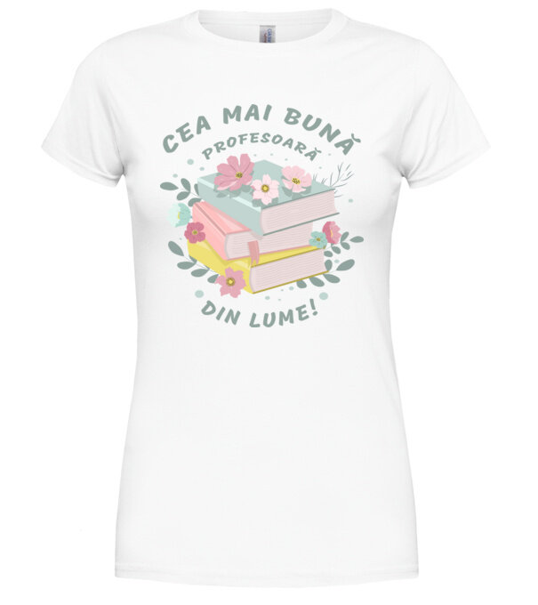  model  pe tricou