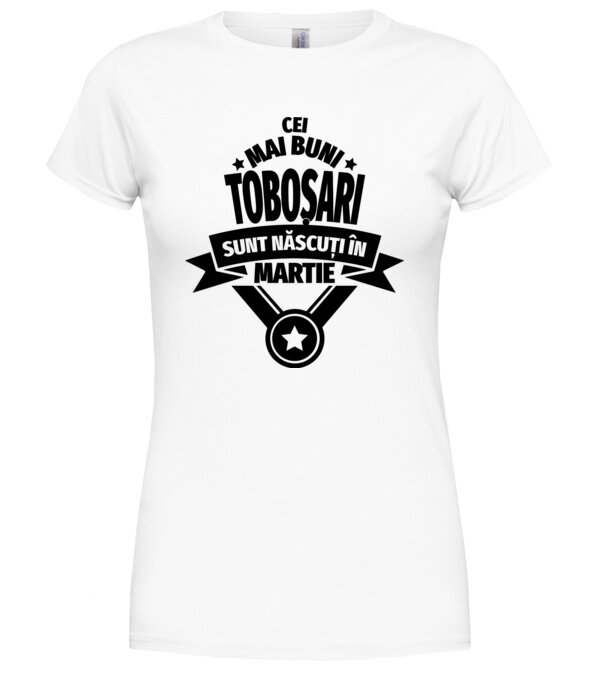  model  pe tricou