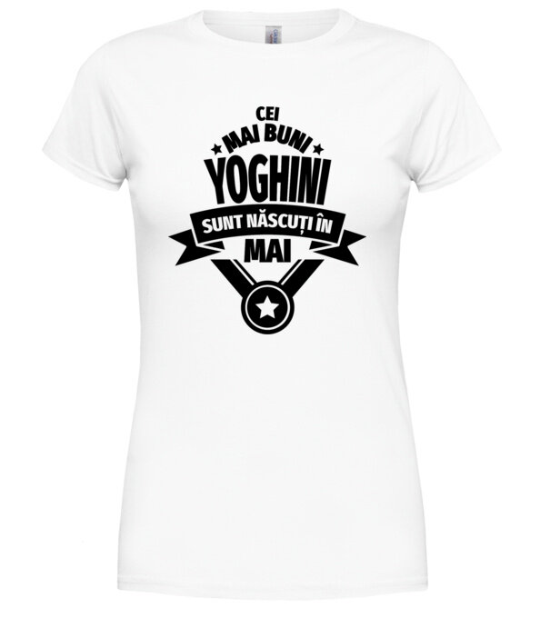  model  pe tricou