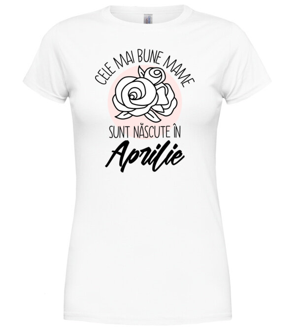  model  pe tricou