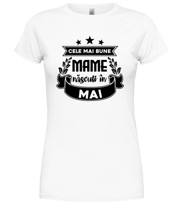  model  pe tricou