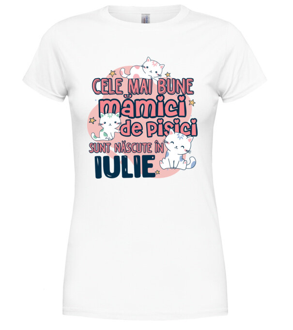  model  pe tricou