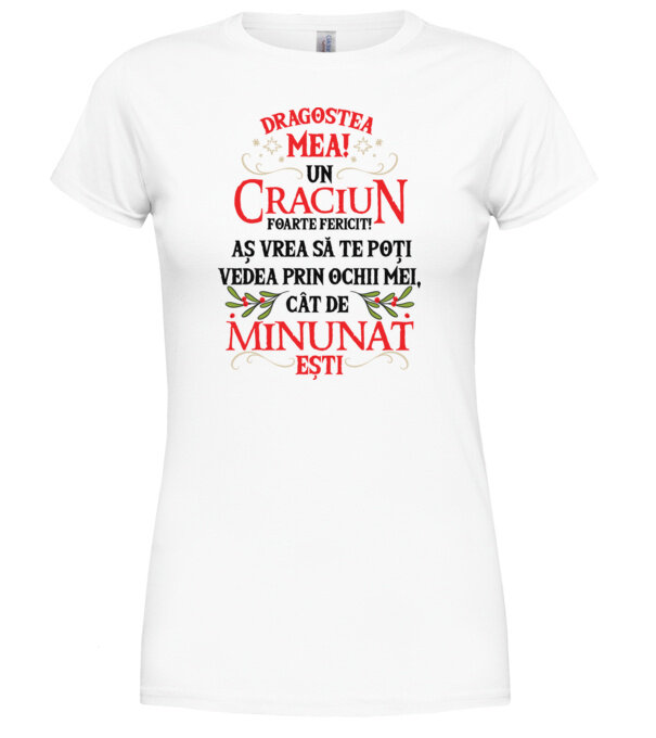  model  pe tricou
