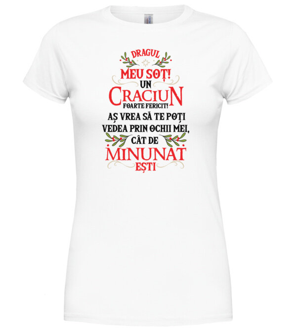  model  pe tricou