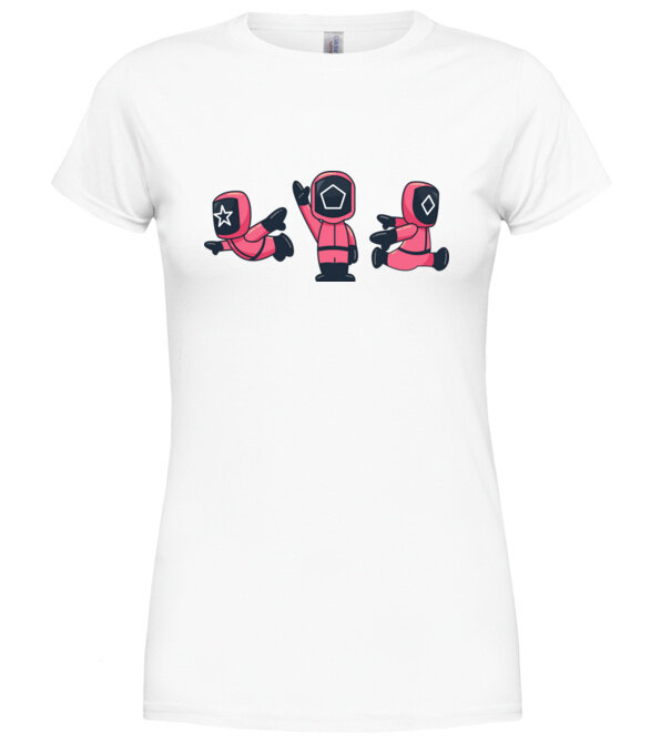  model  pe tricou