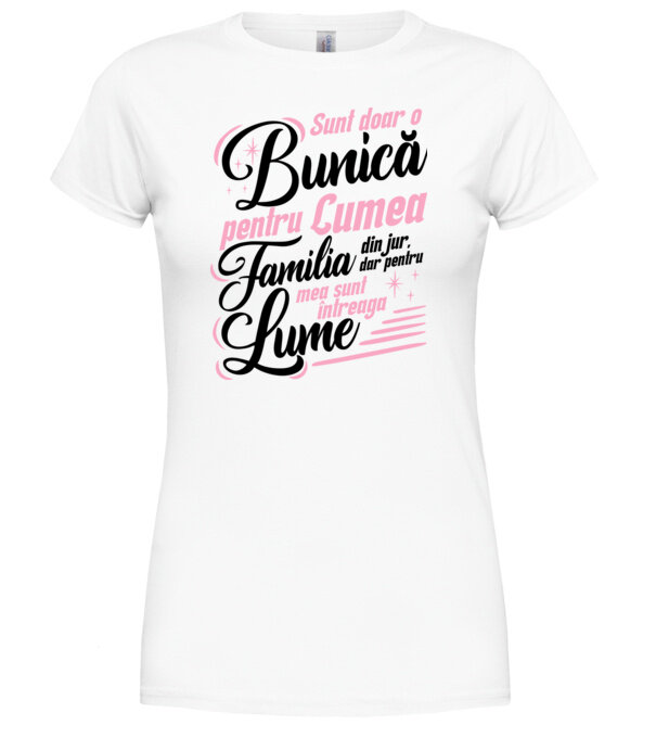  model  pe tricou