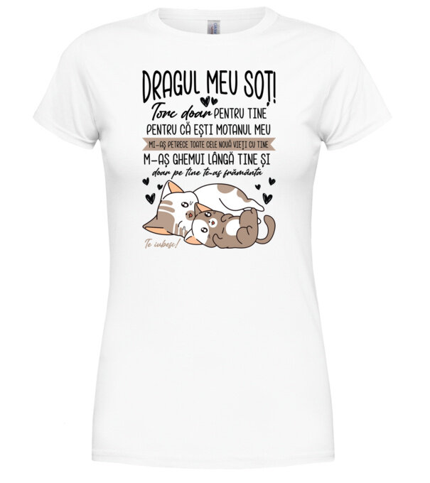  model  pe tricou