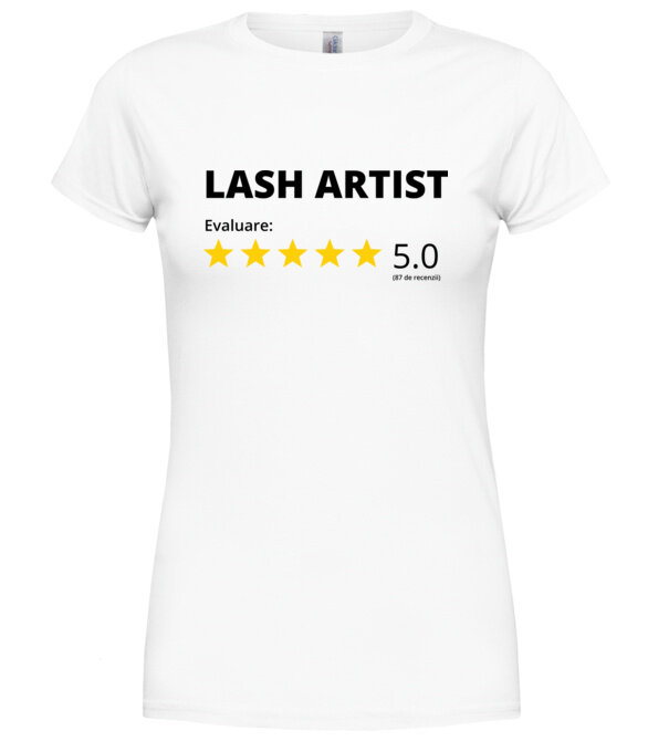  model  pe tricou