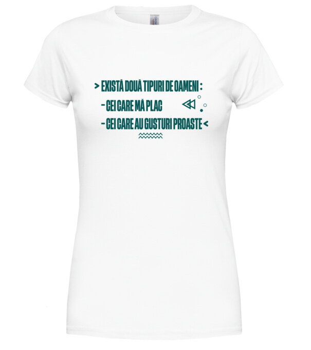 model  pe tricou