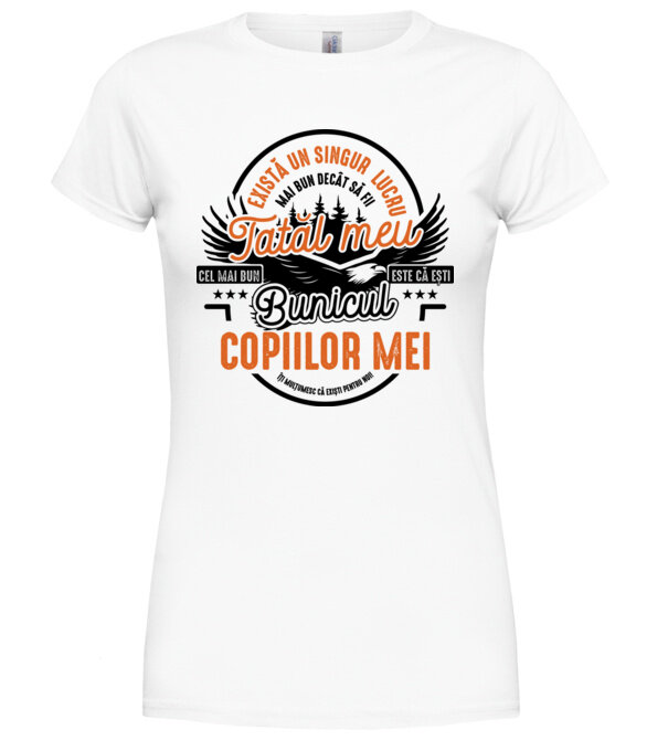  model  pe tricou