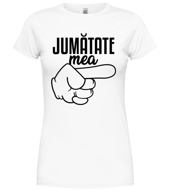  model  pe tricou