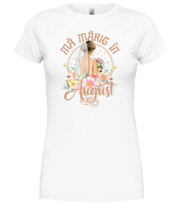  model  pe tricou