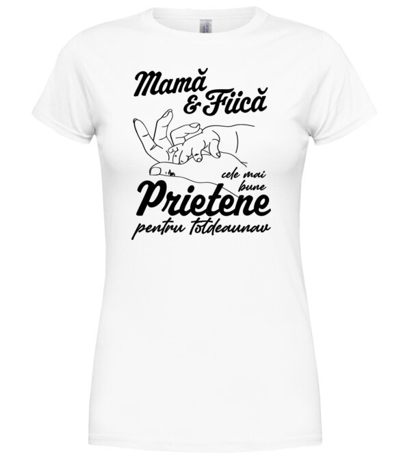  model  pe tricou