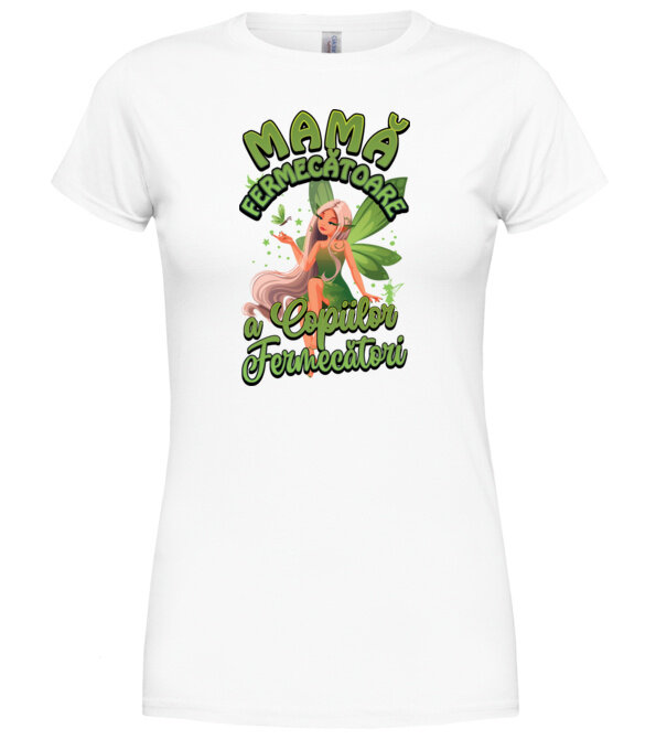  model  pe tricou