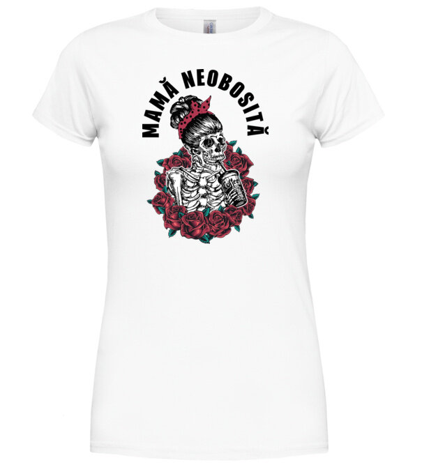  model  pe tricou