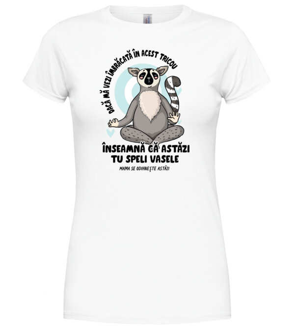  model  pe tricou