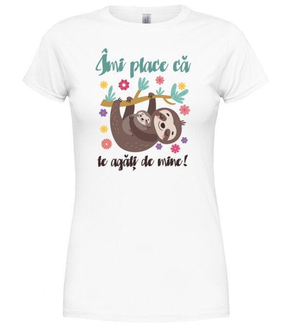  model  pe tricou