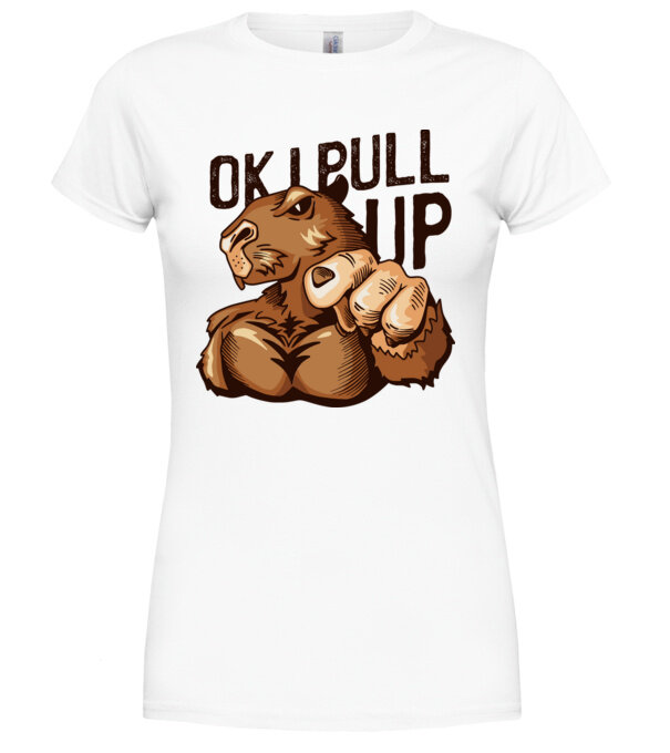  model  pe tricou