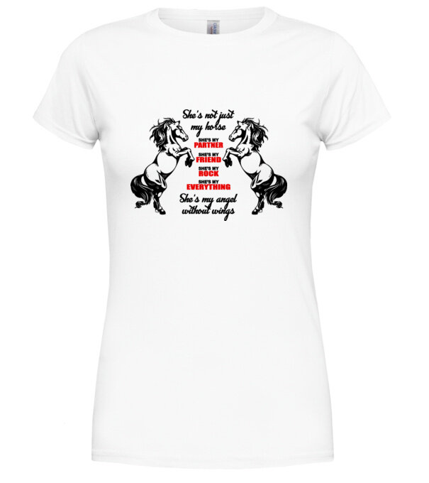  model  pe tricou