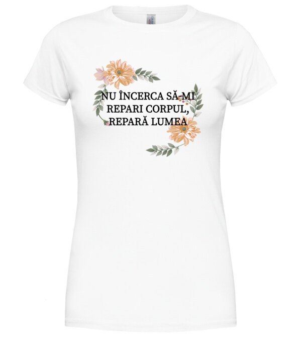  model  pe tricou