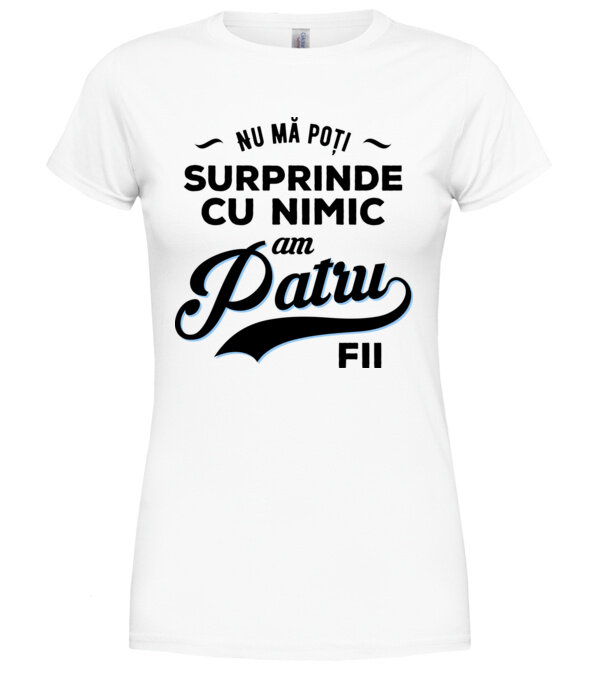  model  pe tricou