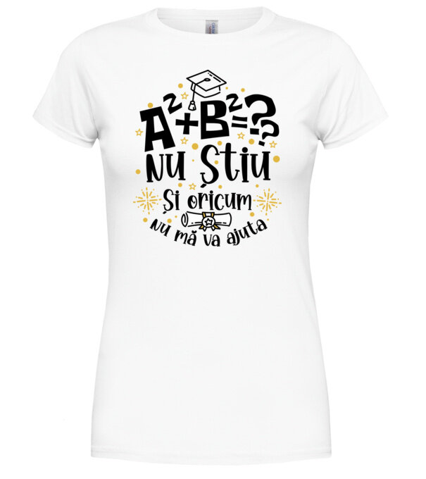  model  pe tricou