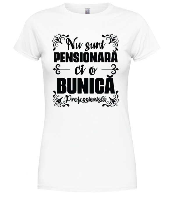  model  pe tricou