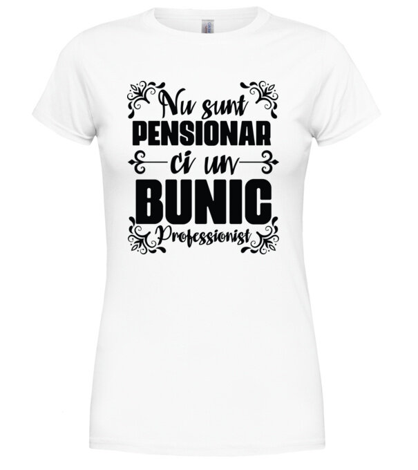  model  pe tricou