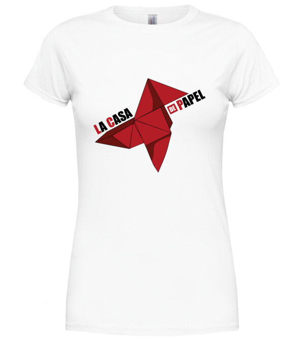  model  pe tricou