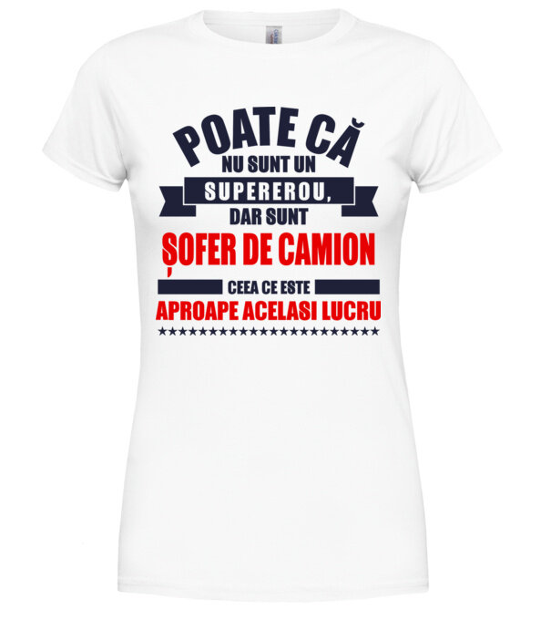  model  pe tricou