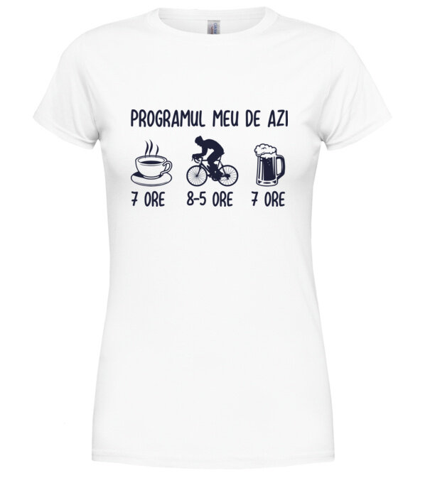  model  pe tricou