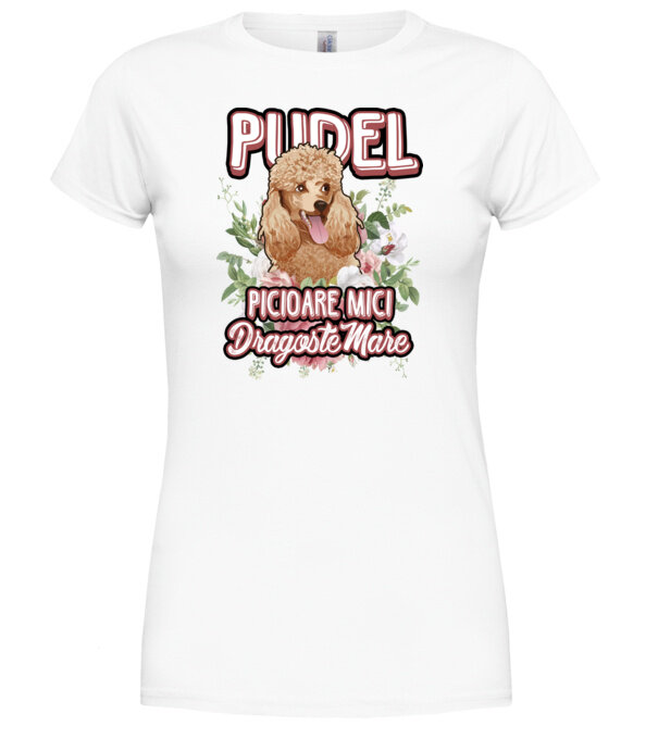  model  pe tricou