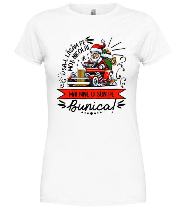  model  pe tricou