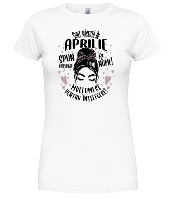  model  pe tricou
