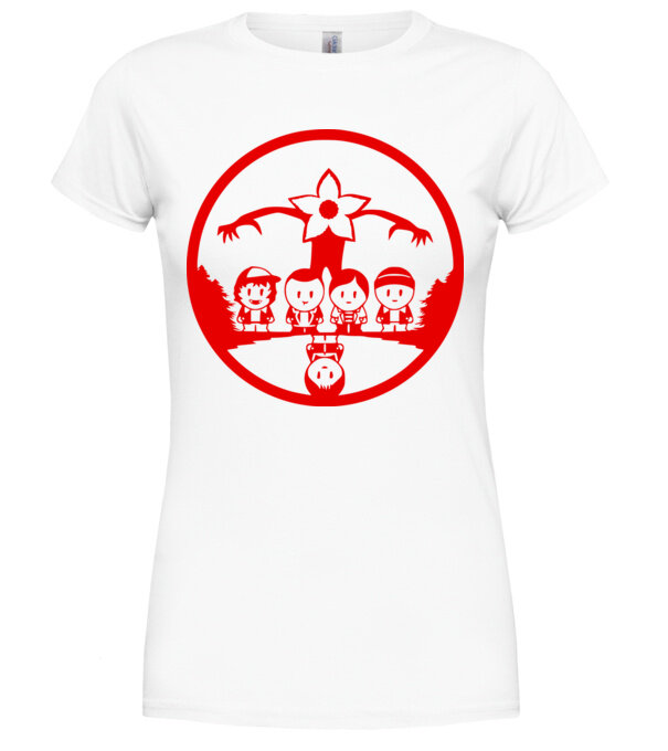  model  pe tricou