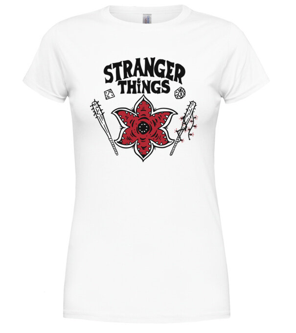  model  pe tricou