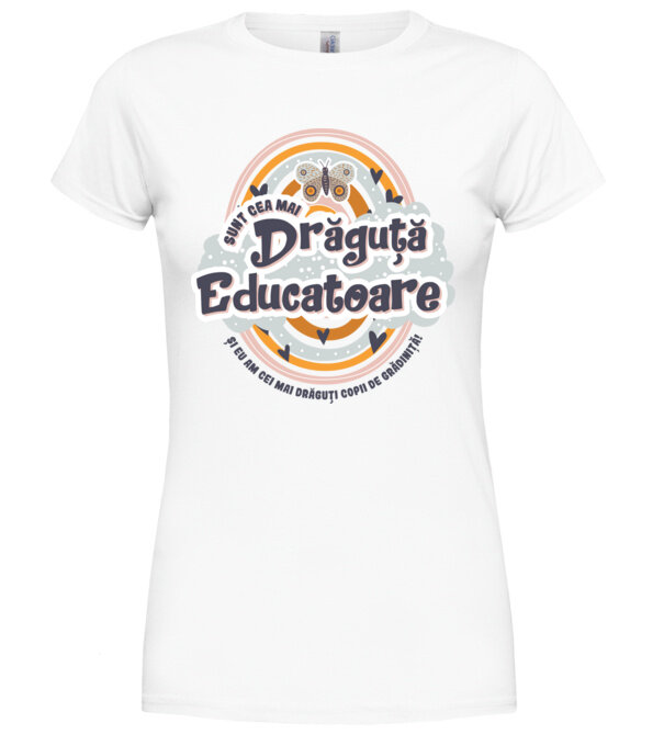  model  pe tricou