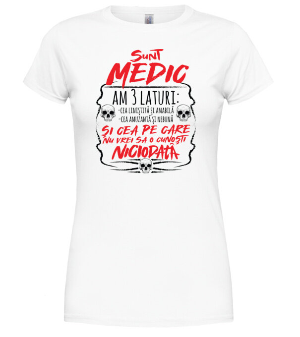  model  pe tricou