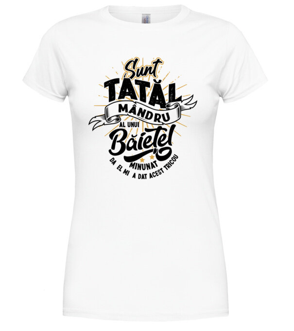  model  pe tricou