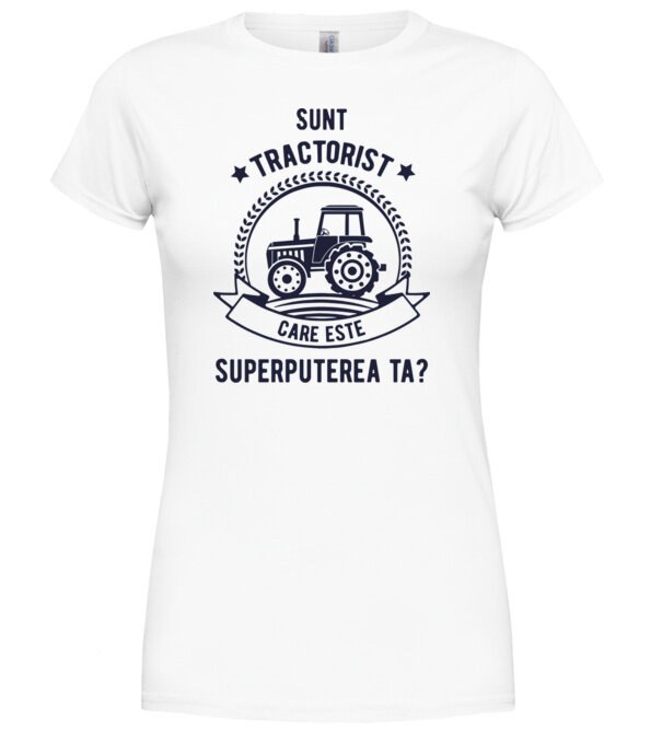  model  pe tricou