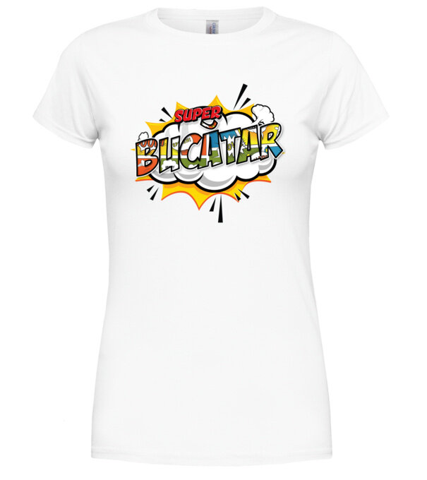  model  pe tricou
