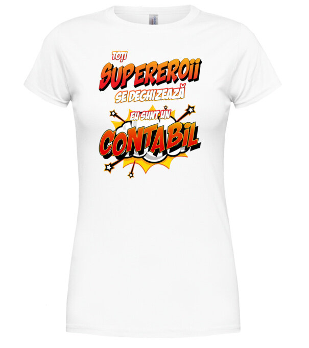  model  pe tricou