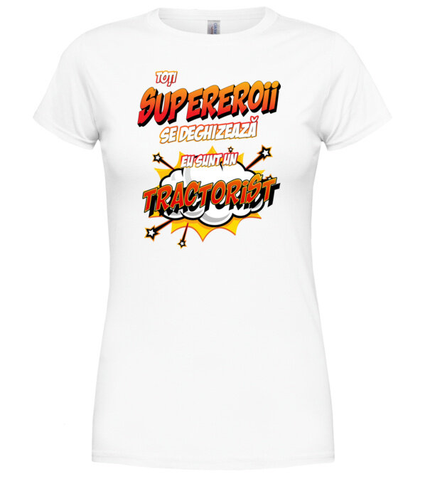  model  pe tricou