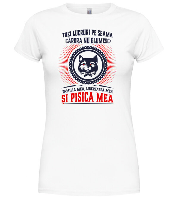  model  pe tricou